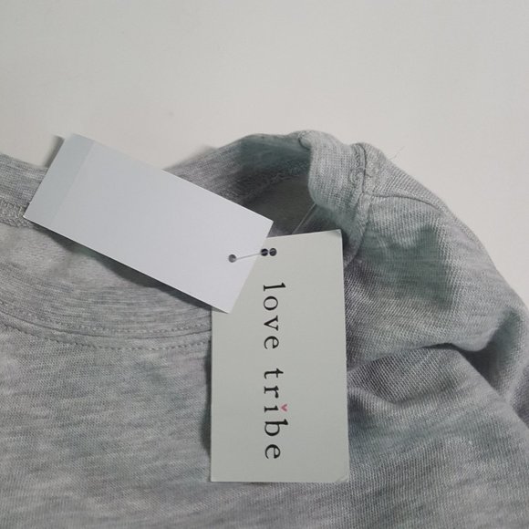 New Love Tribe Logo Friends Junior Graphic Sweashirts Gray Size L - Picture 6 of 6